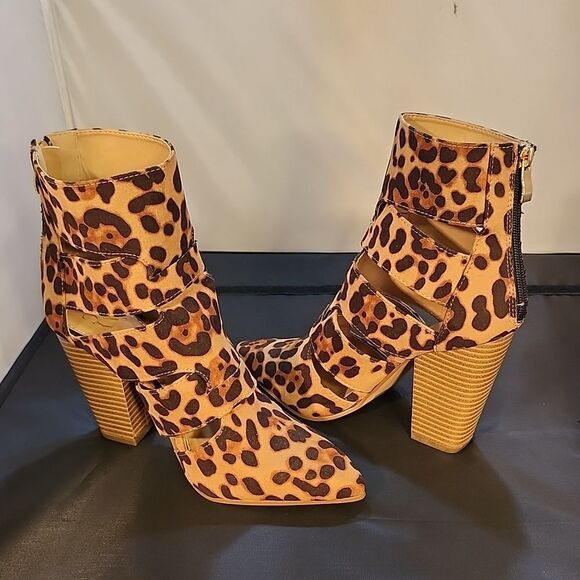 BRAND NEW NY&C BLOCK HEEL CUT-OUT POINTED-TOES BOOTIES G1 - Picture 15 of 15